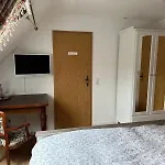 Ferienzimmer Teiselsmuehle Gehren Bed & Breakfast Heideblick