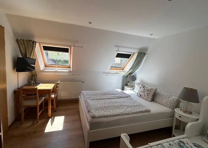 Bed & Breakfast Ferienzimmer Teiselsmuehle Gehren 3*